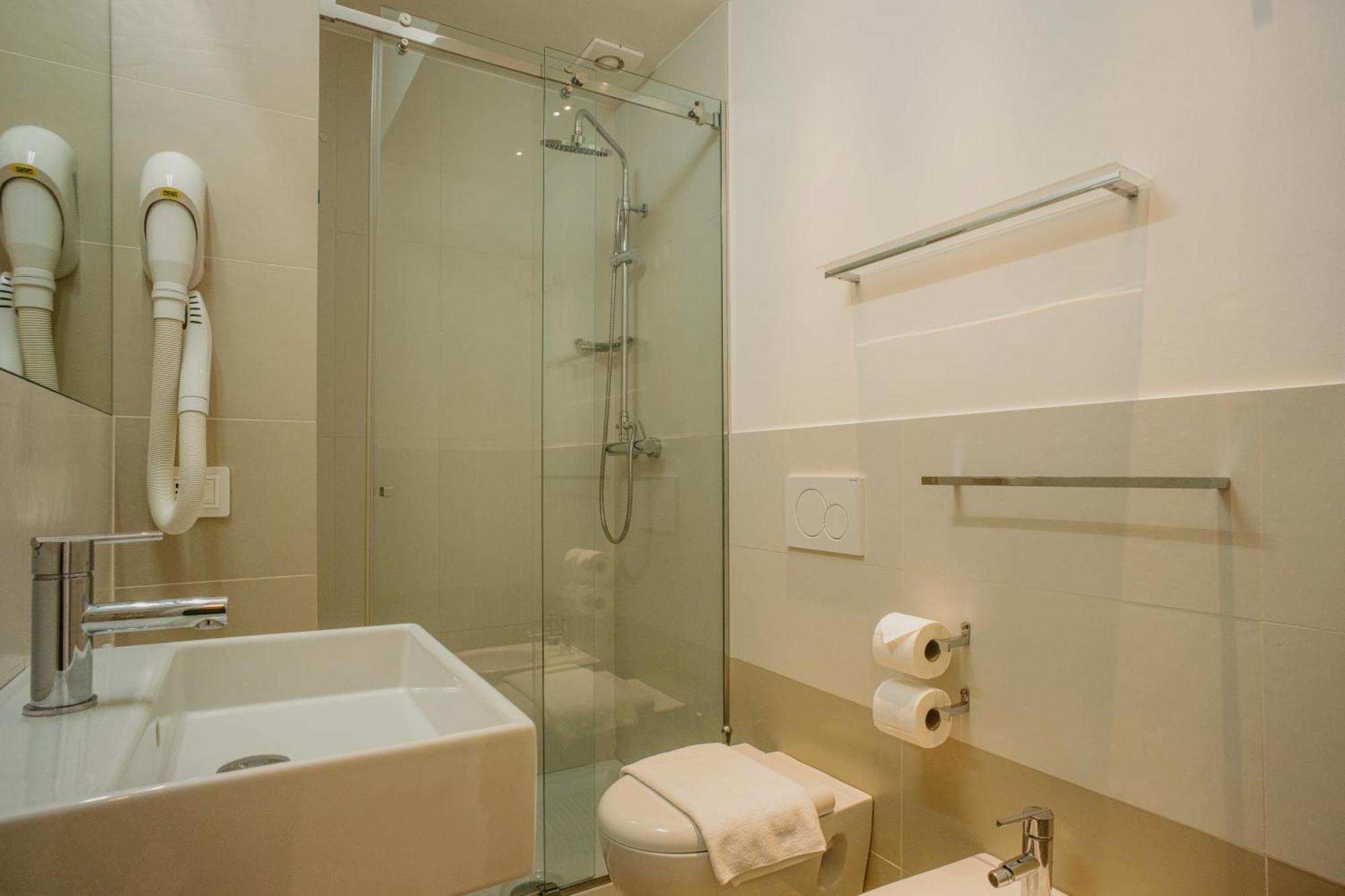 קופרה מריטימה Hotel Baia Marina מראה חיצוני תמונה