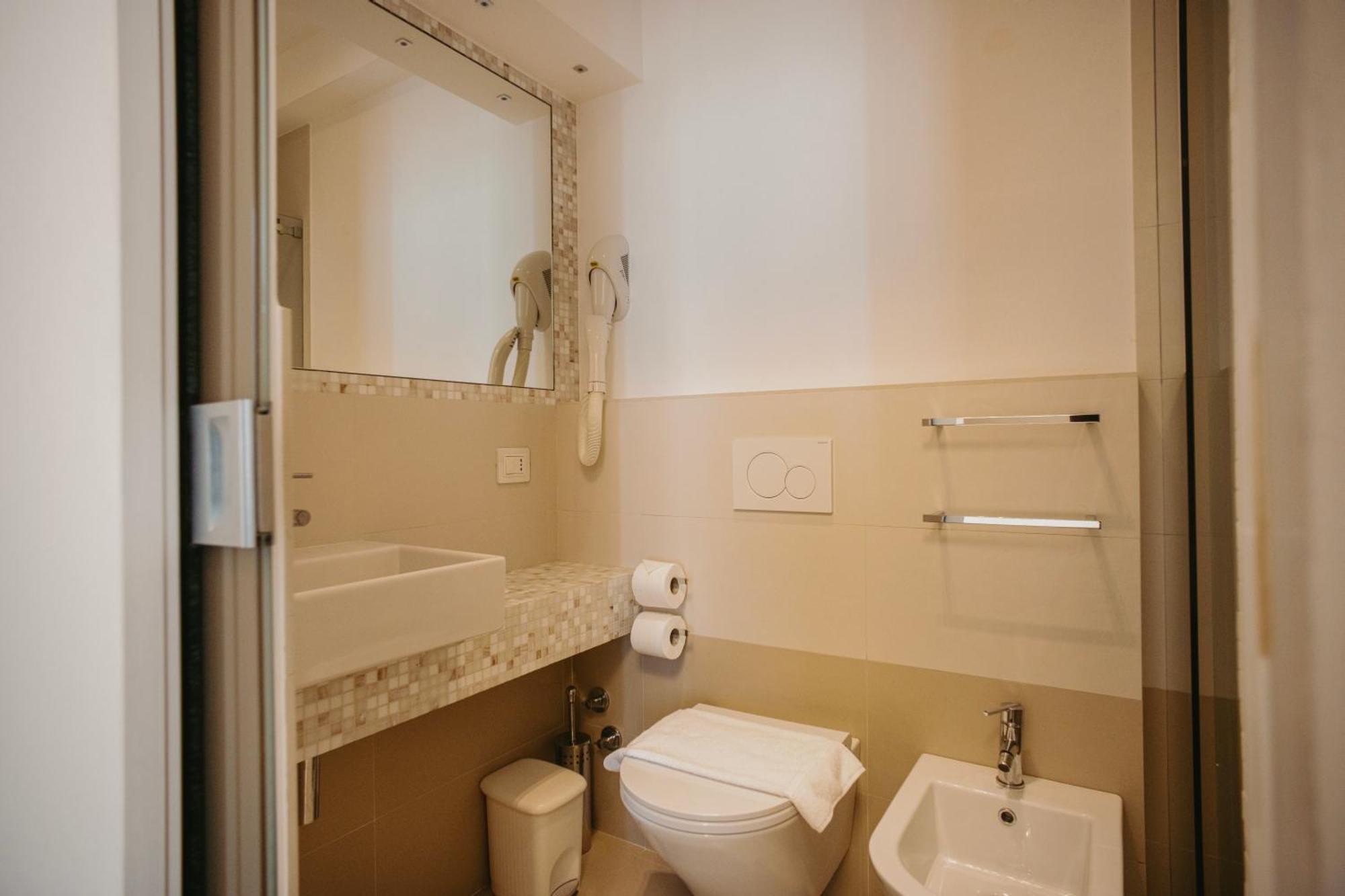 קופרה מריטימה Hotel Baia Marina מראה חיצוני תמונה