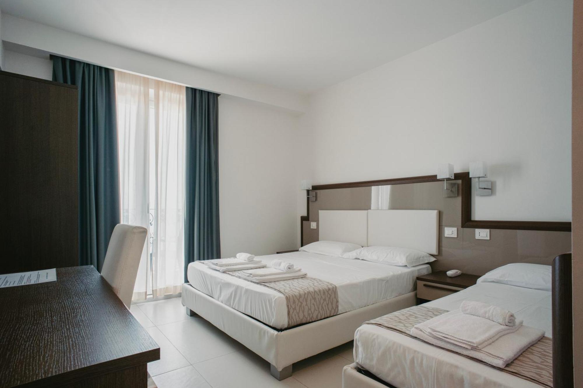קופרה מריטימה Hotel Baia Marina מראה חיצוני תמונה