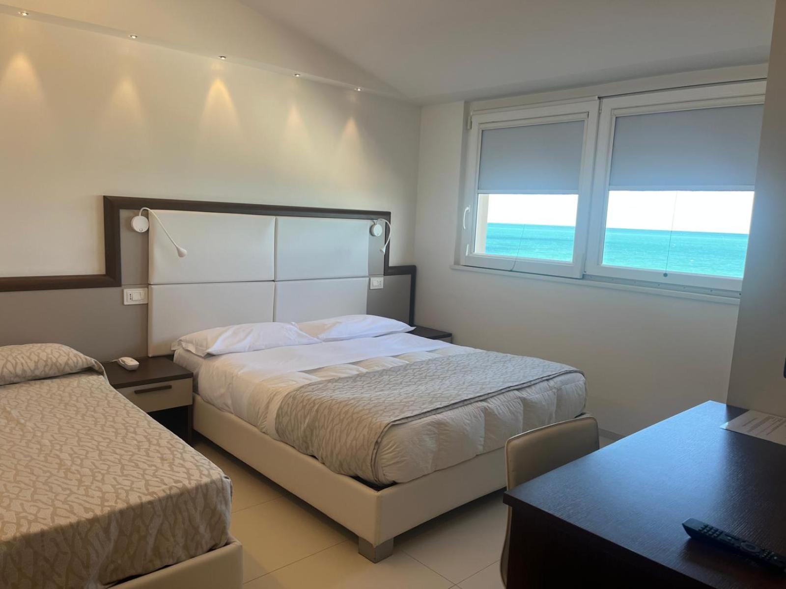 קופרה מריטימה Hotel Baia Marina מראה חיצוני תמונה